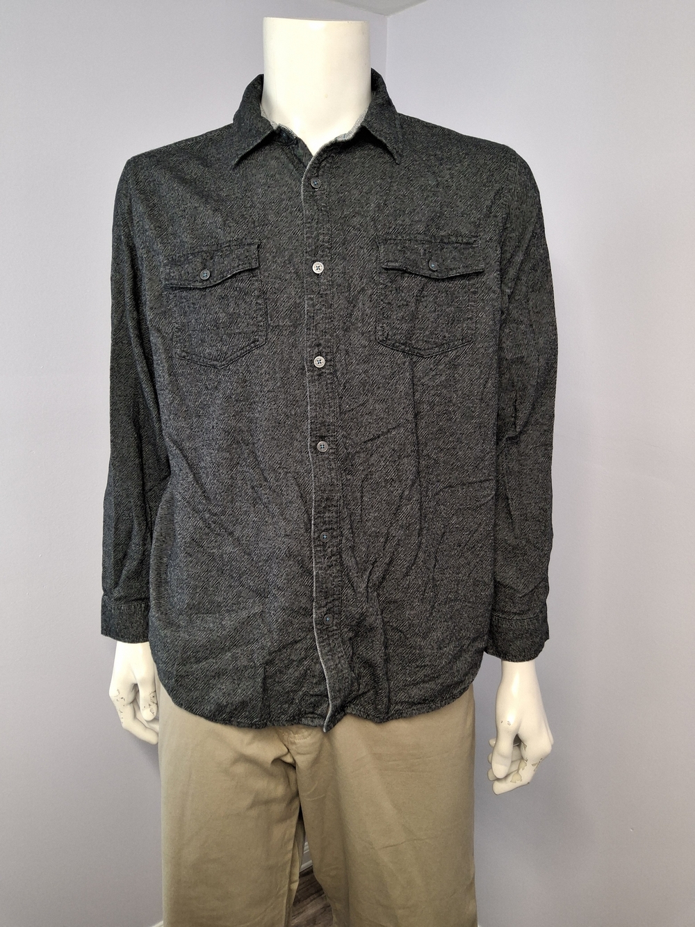 Carbon2Cobalt Men's Gray Solid Woven Cotton Button-Up Pocket Point Collar L